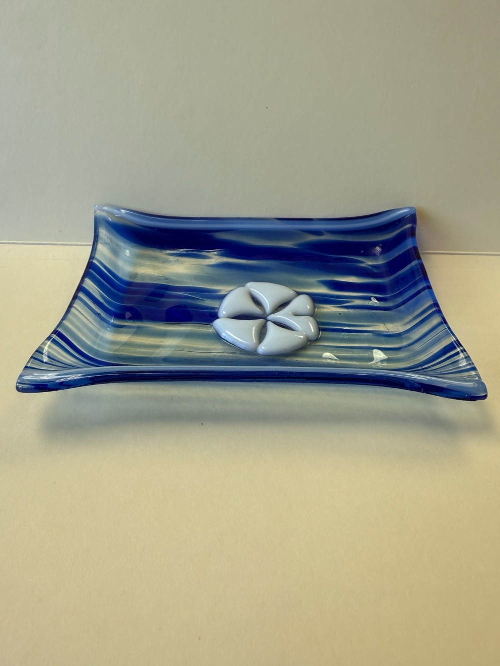 Blue Striped Fused Glass Decorative Trinket Tray with White Sand Dollar Accent. - Picture 4 of 9